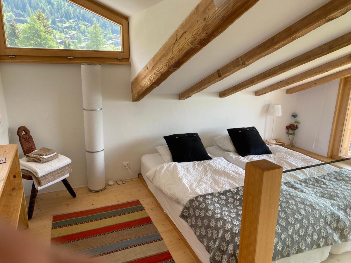 Sunny Apt, Fabulous View & Balcony, Sleeps 8 Verbier